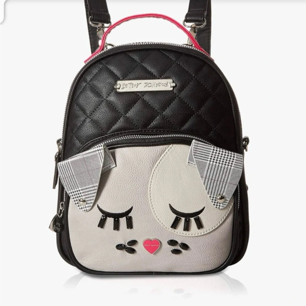 BETSEY JOHNSON WOMEN'S DIAMOND QUILT KITCH BACKPACK‎